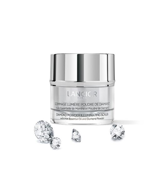 Diamond Powder Illuminating Scrub Ref. F21918HD 1 | Urban Drug store