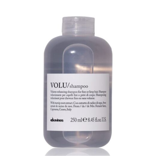 LOVE Smoothing Shampoo | Urban Drug store